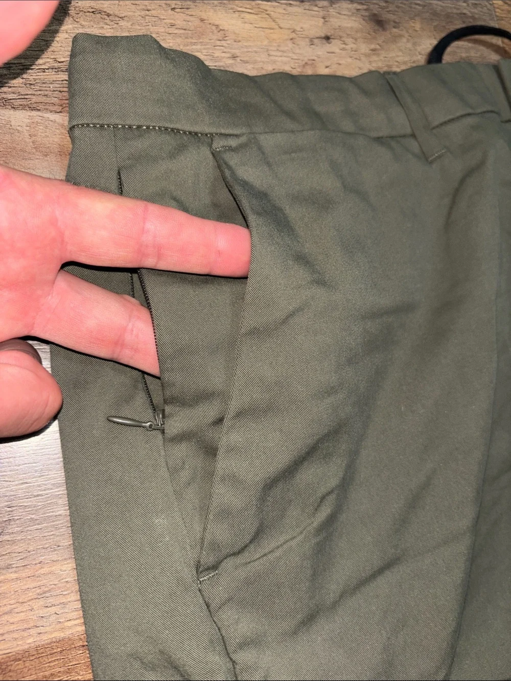 Goodfellow & Co Olive Flat-Front Chino Shorts | Men’s 38